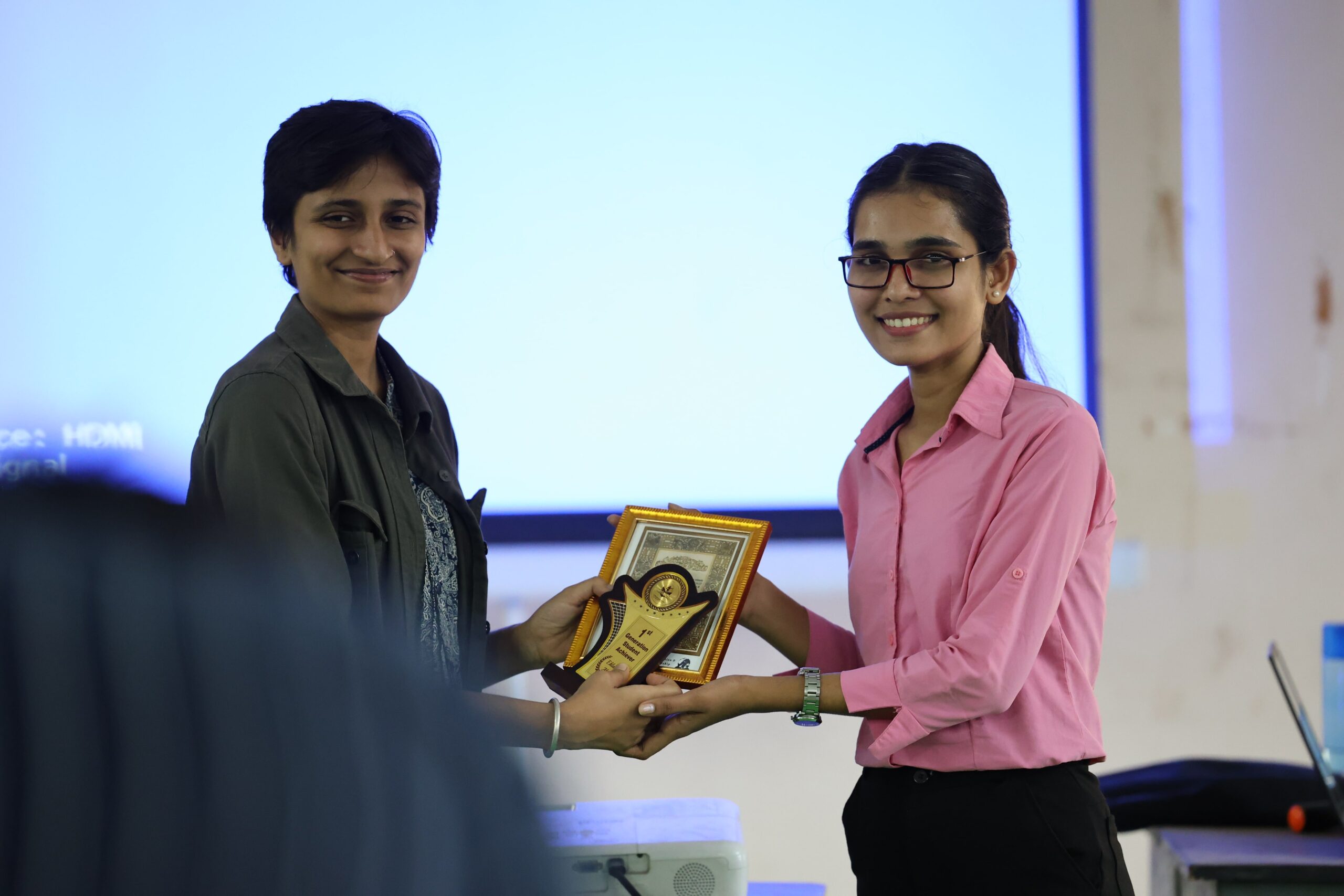 Image gallery marquee